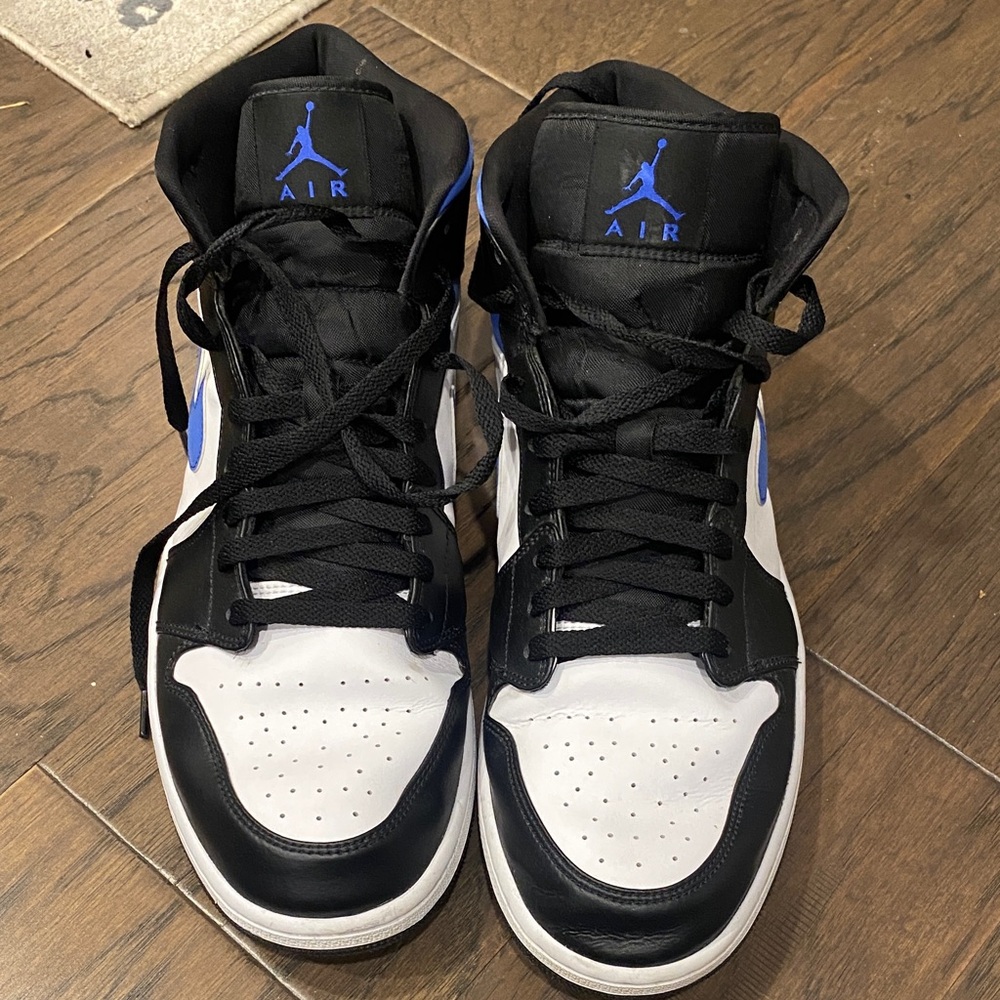 Nike Men's Black, White, and Royal Blue Sneakers - Picture 2 of 6